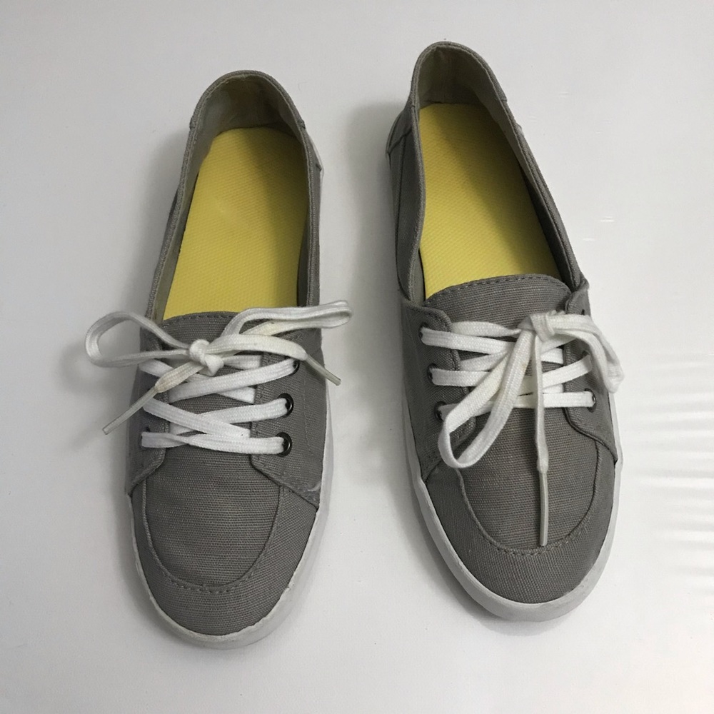Authentic Vans original lace up canvas upper